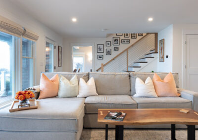 Ocean View Interior Reno57