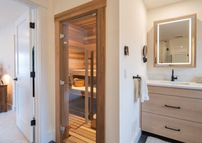 Ocean View Interior Reno81