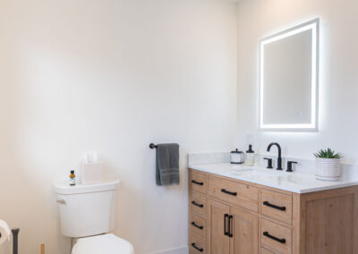 Ocean View Interior Reno87